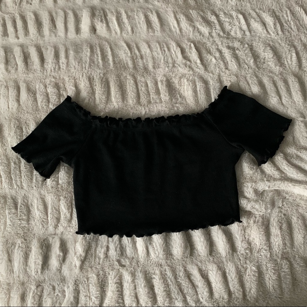 Ruffle Crop Top